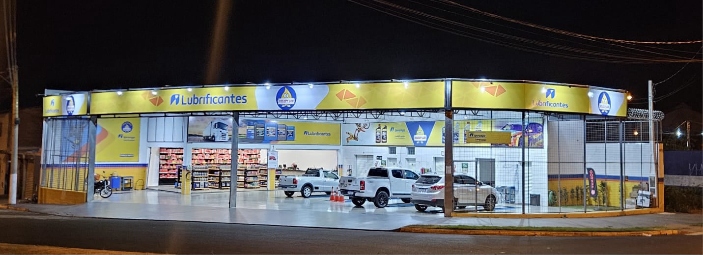 empresa select lub realiza os serviços de  troca de óleo, filtros automotivos, lubrificantes, atendimento exclusivo ao cliente na região de ribeirão preto